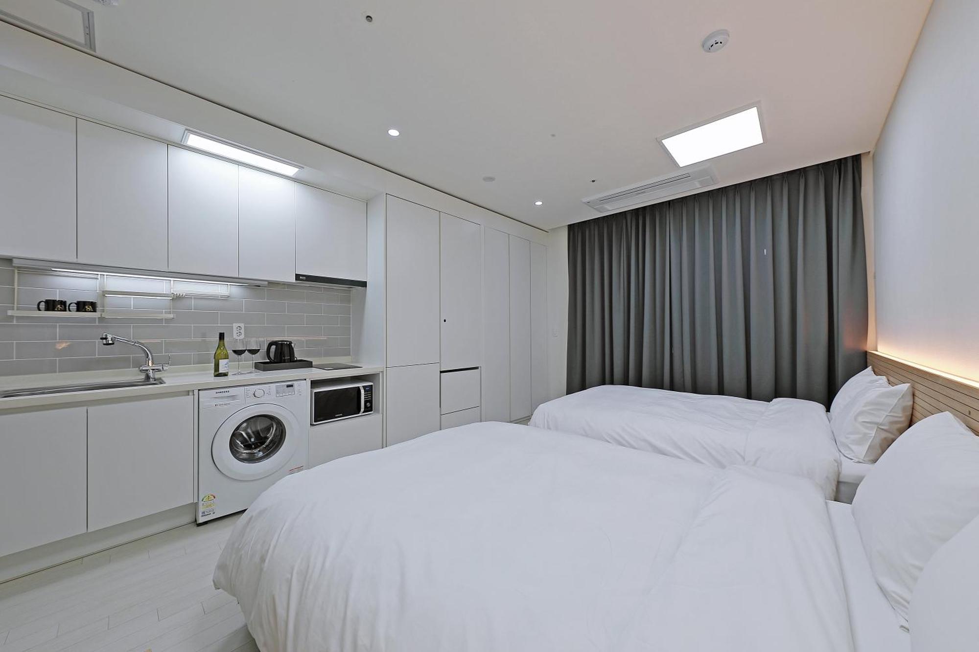 World Sky Residence Hotel Sokcho Exterior foto